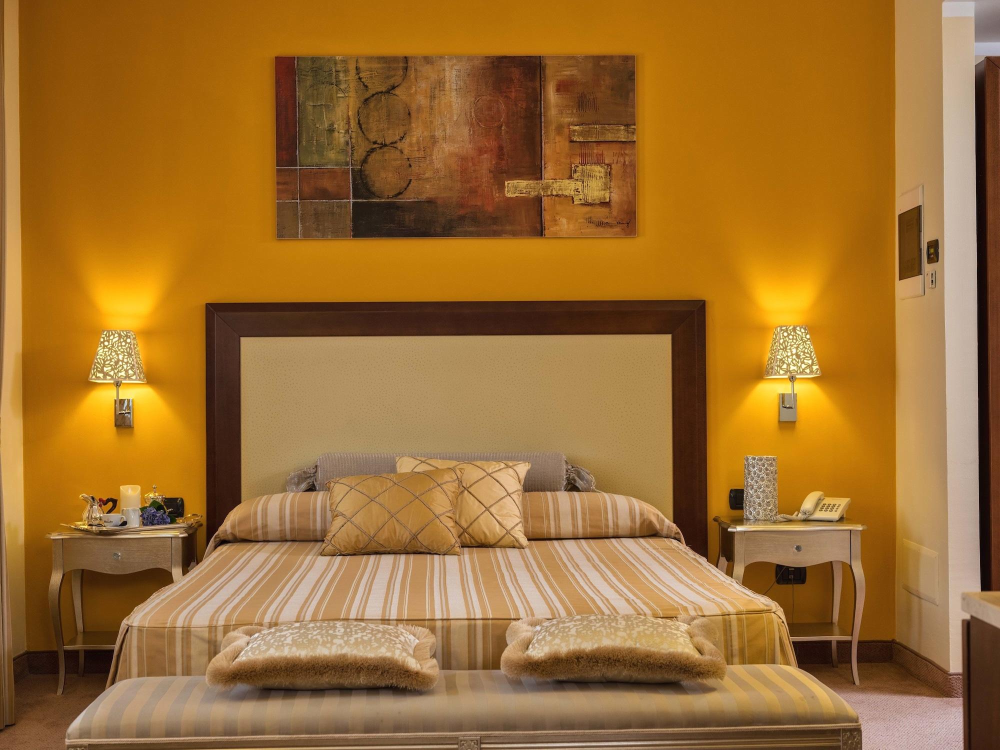 Hotel For You Olbia Esterno foto